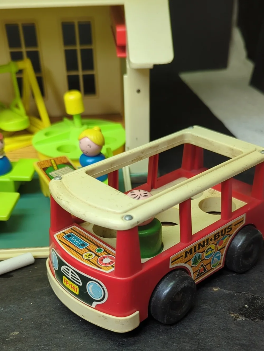 Set19)#923	 Little‎ People Play Family School 1971 w/extras set/trays/bus